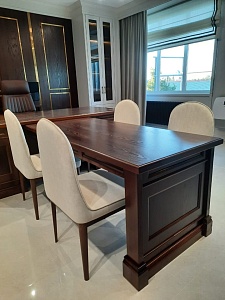 Кабинет из массива дуба: статус и премиальность